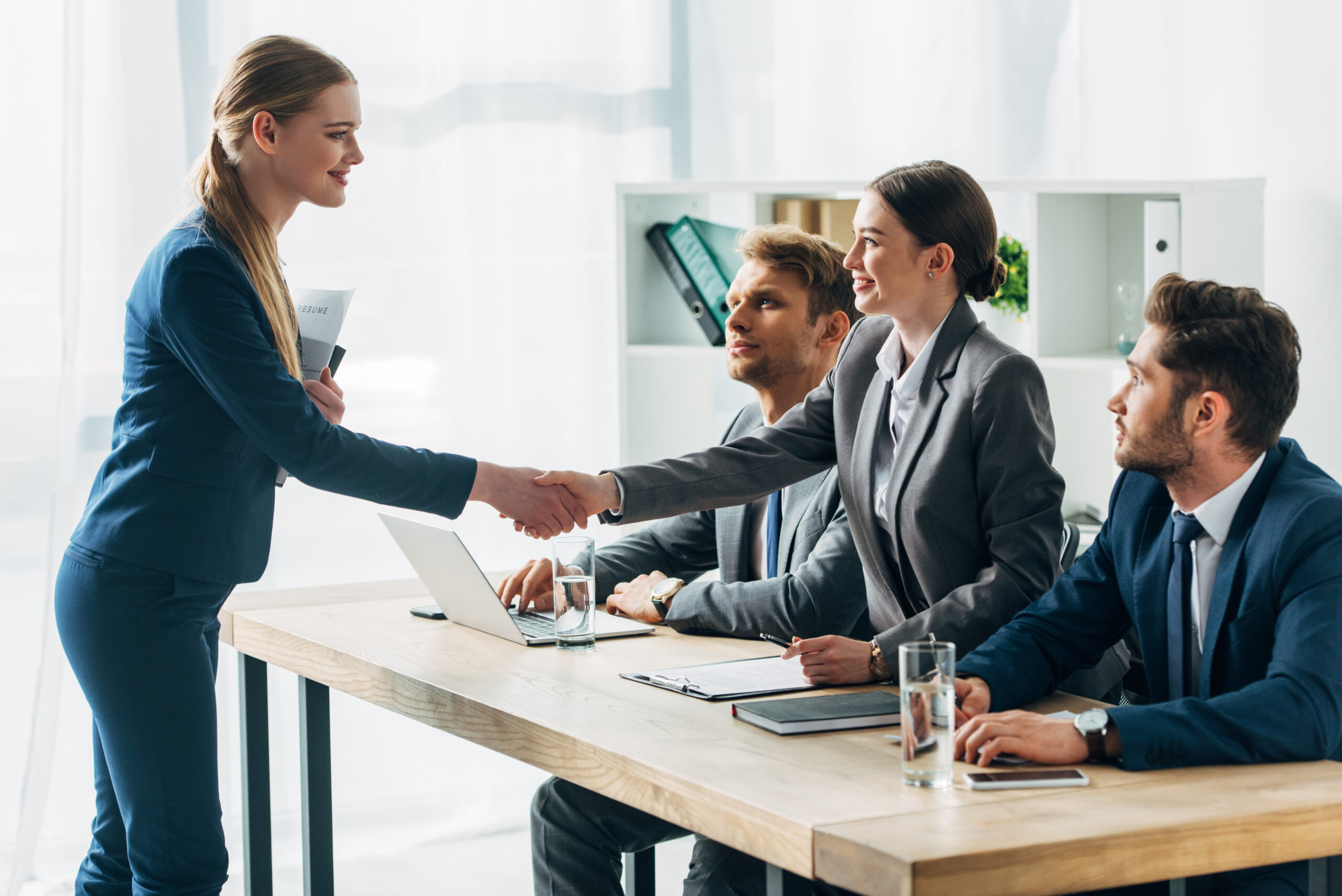 Recruiting conversation between professionals